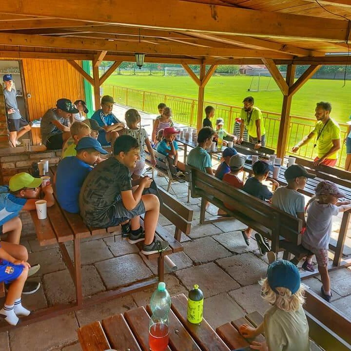 215157668_784713352220853_8006978038789136648_n